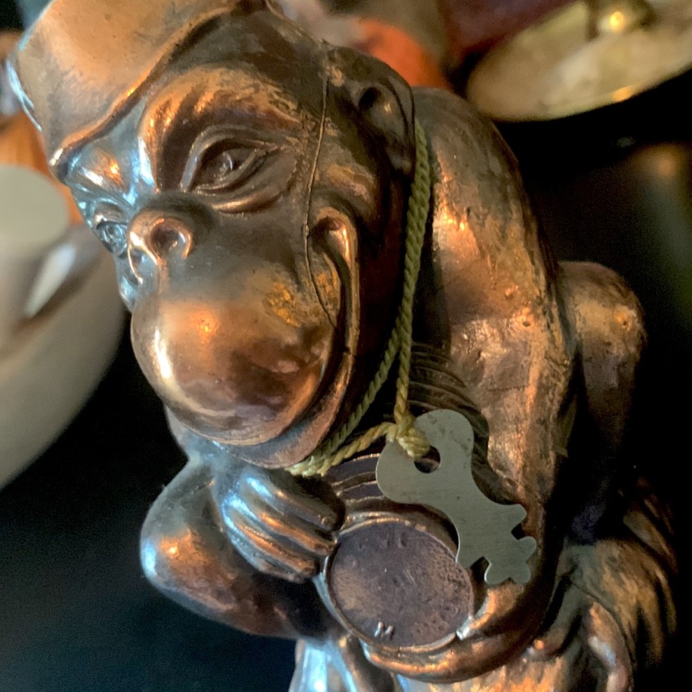 KOKO THE WISE Street Vender w/ Fez VINTAGE Bronze like metal Coin Bank - Picture 8 of 9